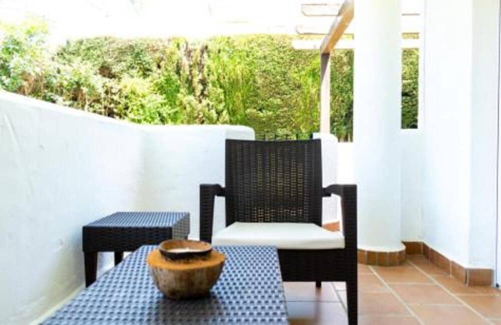 3 bedroom Apartment for rent in Golden Mile with pool garage - € 2,500 (Ref: 10012790)
