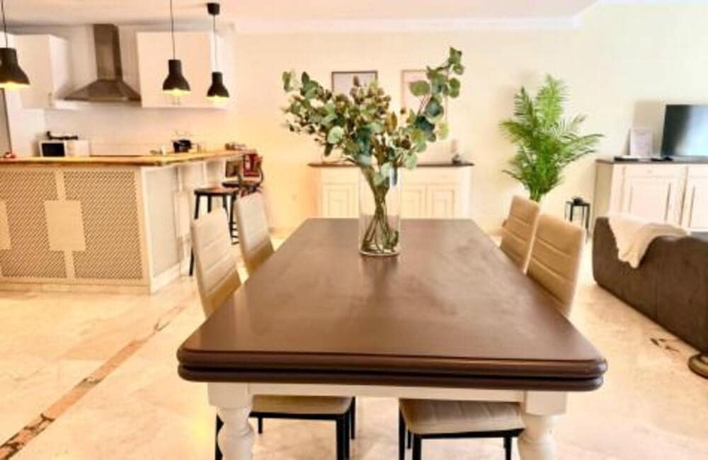 3 bedroom Apartment for rent in Golden Mile with pool garage - € 2,500 (Ref: 10012790)