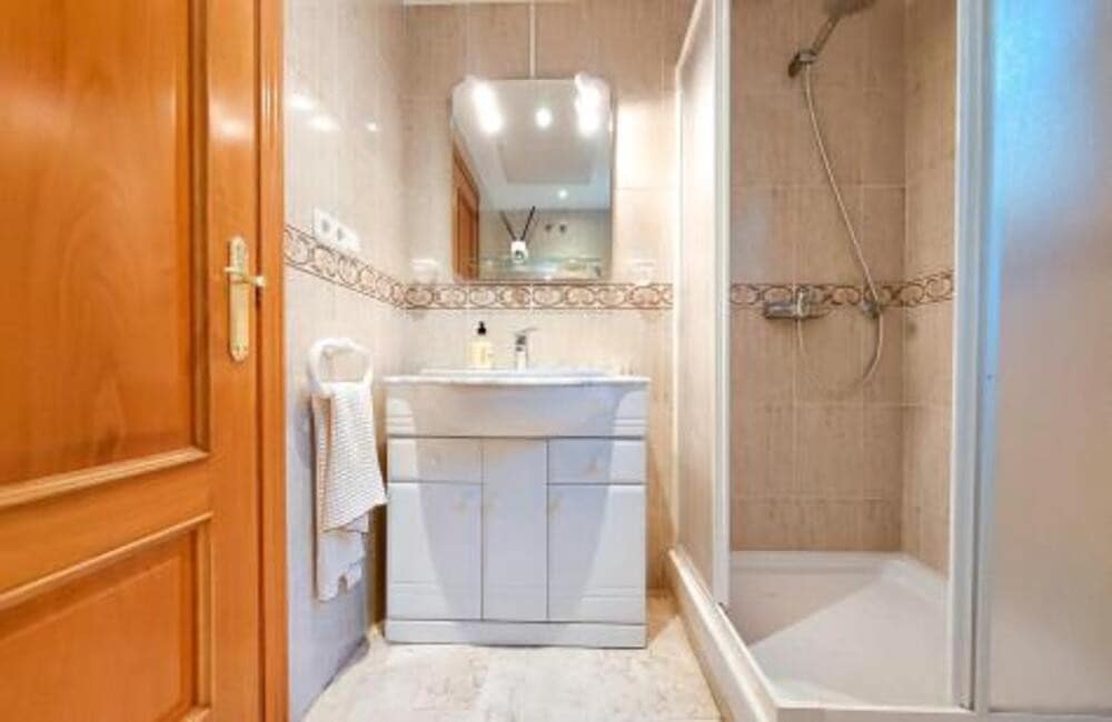 3 bedroom Apartment for rent in Golden Mile with pool garage - € 2,500 (Ref: 10012790)