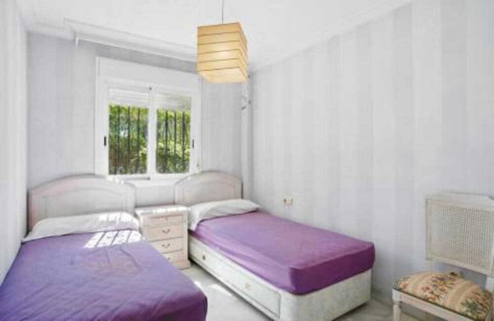 3 Zimmer Apartment zu verkaufen in Marbella mit Pool Garage - 450.000 € (Ref: 10021915)