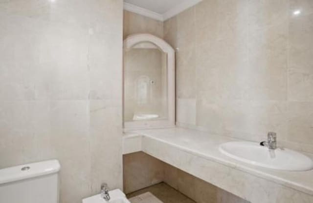 3 sovrum Lägenhet till salu i La Carolina - Guadalpín, Marbella med pool garage - 450 000 € (Ref: 10021915)