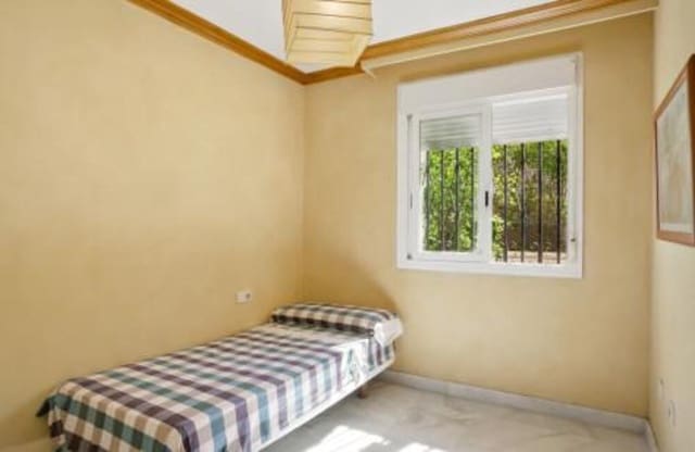 3 sovrum Lägenhet till salu i La Carolina - Guadalpín, Marbella med pool garage - 450 000 € (Ref: 10021915)