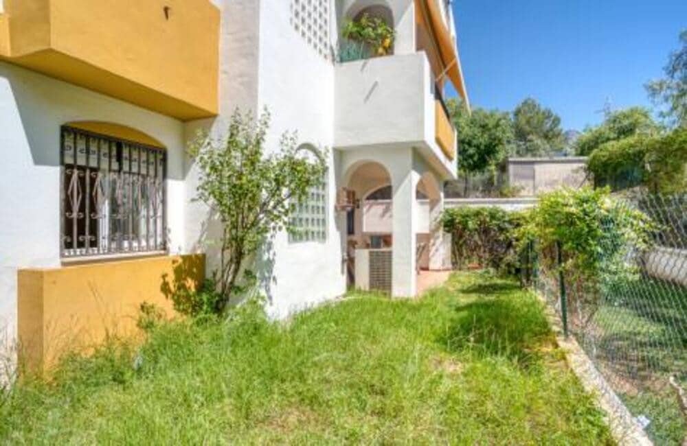 3 Zimmer Apartment zu verkaufen in Marbella mit Pool Garage - 450.000 € (Ref: 10021915)