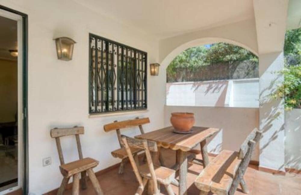 3 Zimmer Apartment zu verkaufen in Marbella mit Pool Garage - 450.000 € (Ref: 10021915)