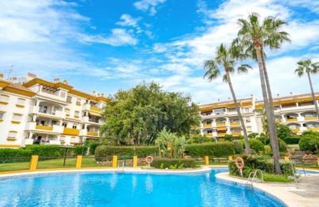3 sovrum Lägenhet till salu i La Carolina - Guadalpín, Marbella med pool garage - 450 000 € (Ref: 10021915)