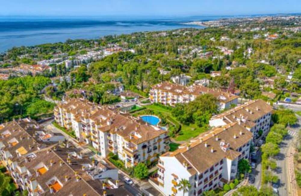 3 Zimmer Apartment zu verkaufen in Marbella mit Pool Garage - 450.000 € (Ref: 10021915)