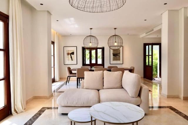 6 sovrum Villa att hyra i Lomas De Marbella, Marbella med pool garage - 15 000 € (Ref: 10021916)