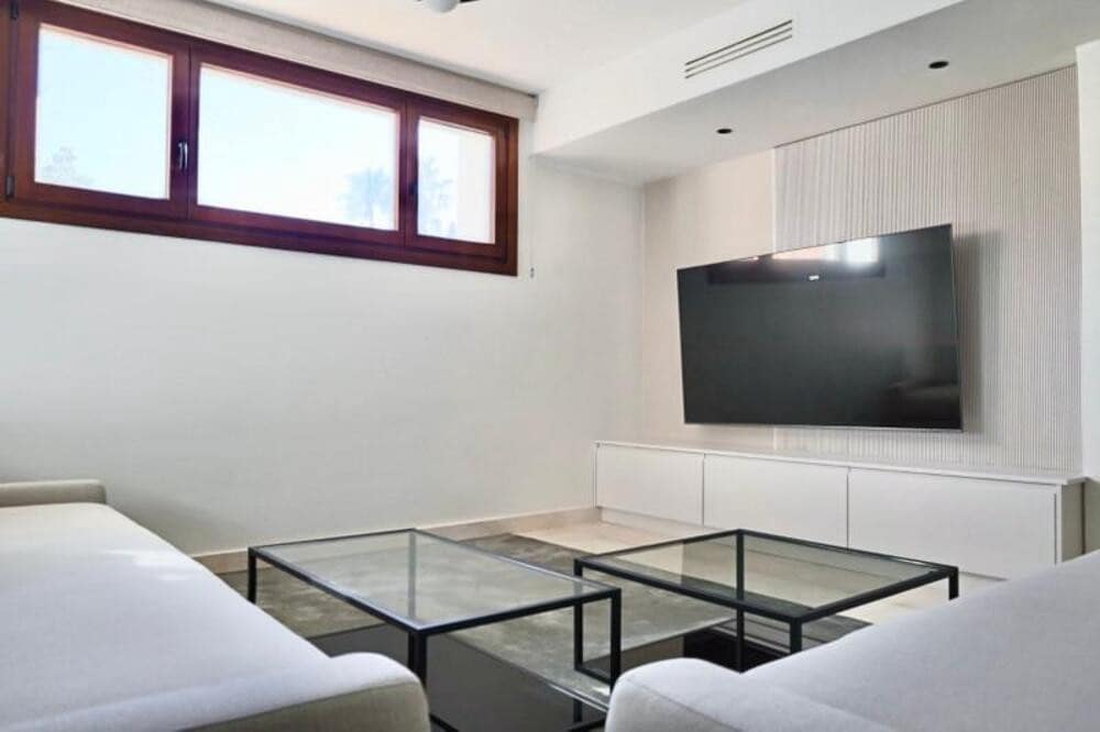 6 sovrum Villa att hyra i Marbella med pool garage - 15 000 € (Ref: 10021916)