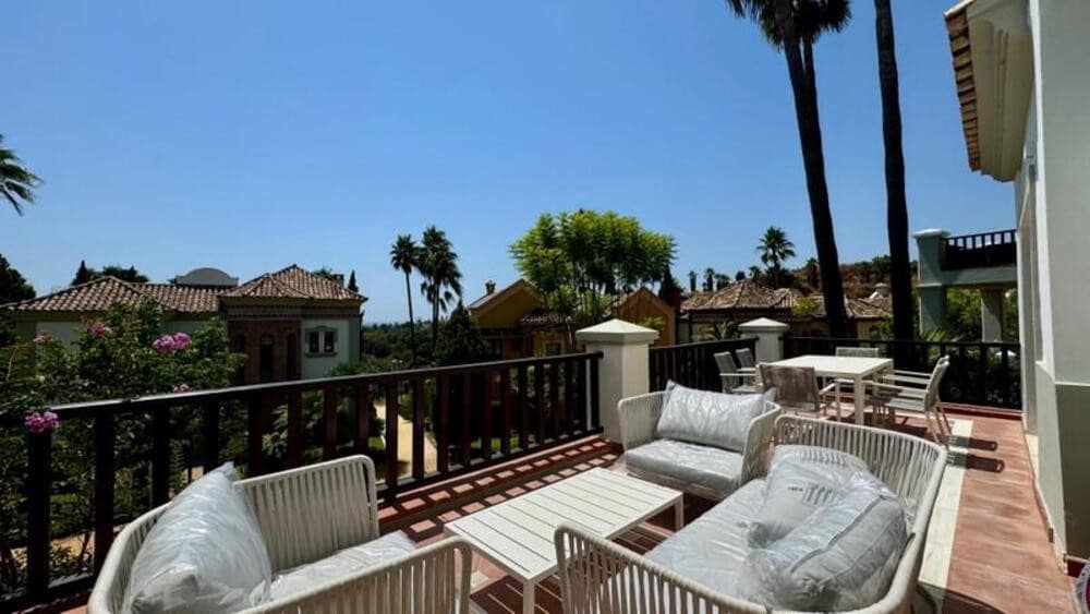 6 sovrum Villa att hyra i Marbella med pool garage - 15 000 € (Ref: 10021916)