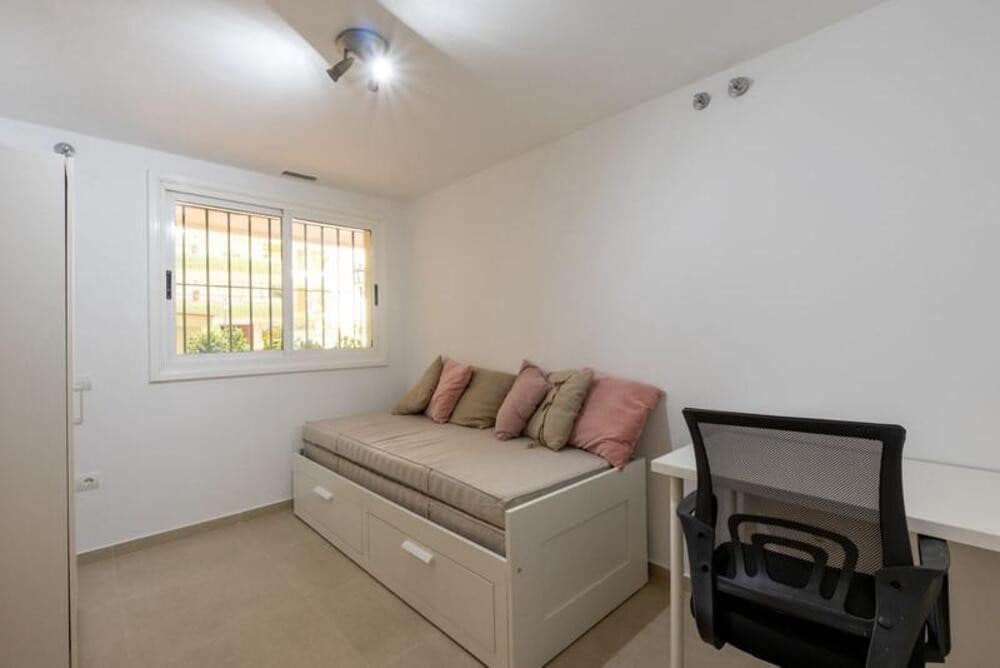 3 sovrum Lägenhet att hyra i Guadalmina med pool garage - 2 300 € (Ref: 10021918)
