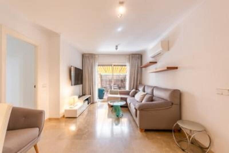 2 soverom Leilighet til salgs i Marbella med svømmebasseng garasje - € 540 000 (Ref: 10023520)