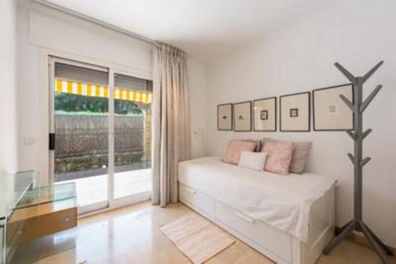 2 soverom Leilighet til salgs i Marbella med svømmebasseng garasje - € 540 000 (Ref: 10023520)