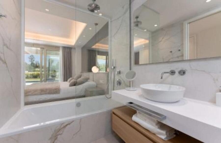 Appartement de 3 chambres à louer à Marbella avec piscine garage - 16 500 € (Ref: 10025035)