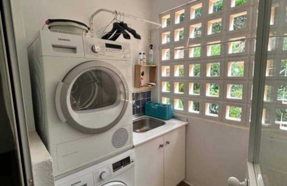 3 Zimmer Apartment zu vermieten in Marbella mit Pool Garage - 3.300 € (Ref: 10025036)