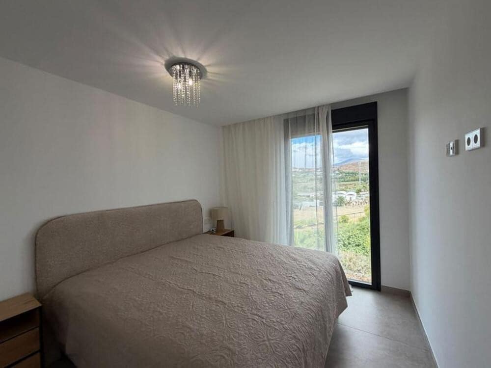 4 camera da letto Attico da affittare in Los Flamingos con piscina - 6.000 € (Rif: 10029947)