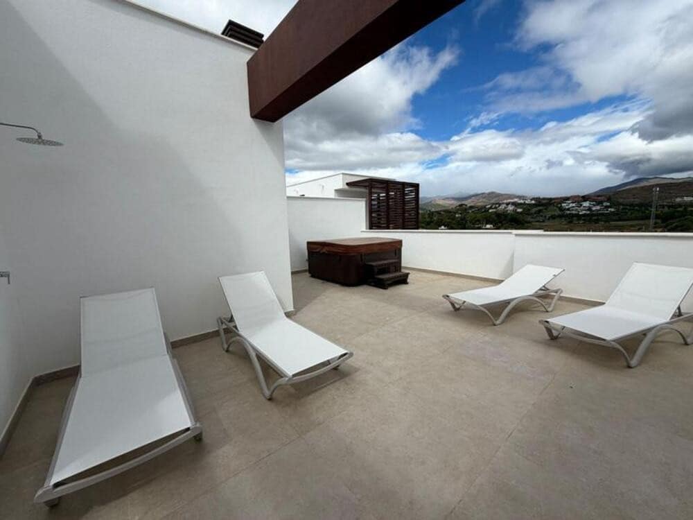 4 camera da letto Attico da affittare in Los Flamingos con piscina - 6.000 € (Rif: 10029947)