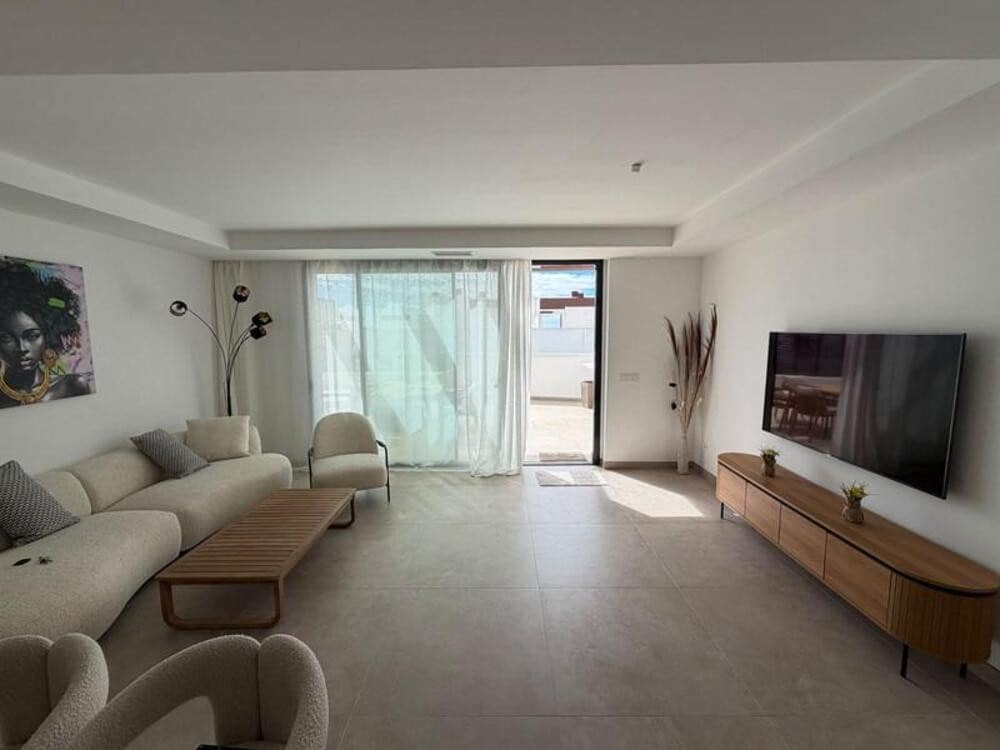 4 camera da letto Attico da affittare in Los Flamingos con piscina - 6.000 € (Rif: 10029947)