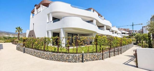Ático de 4 habitaciones en Los Flamingos, Benahavís en alquiler con piscina - 6.000 € (Ref: 10029947)