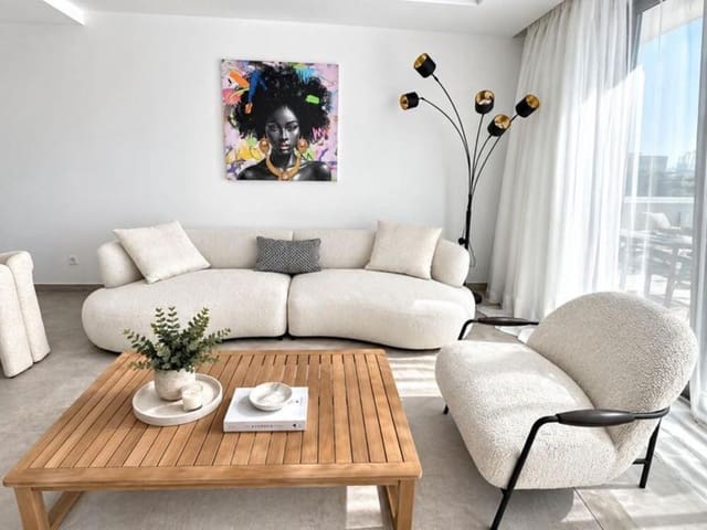 Ático de 4 habitaciones en Los Flamingos, Benahavís en alquiler con piscina - 6.000 € (Ref: 10029947)
