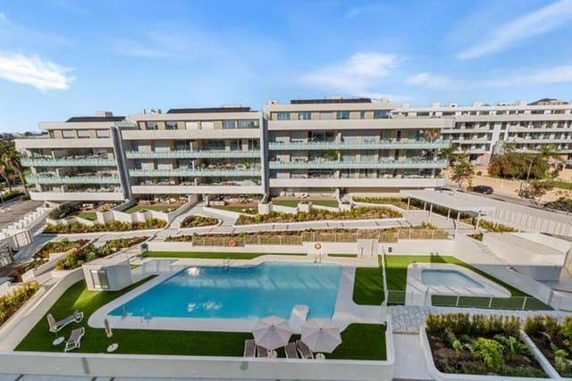 3 quarto Apartamento para arrendar em Nueva Alcántara, Marbella com piscina garagem - 4 500 € (Ref: 10029948)