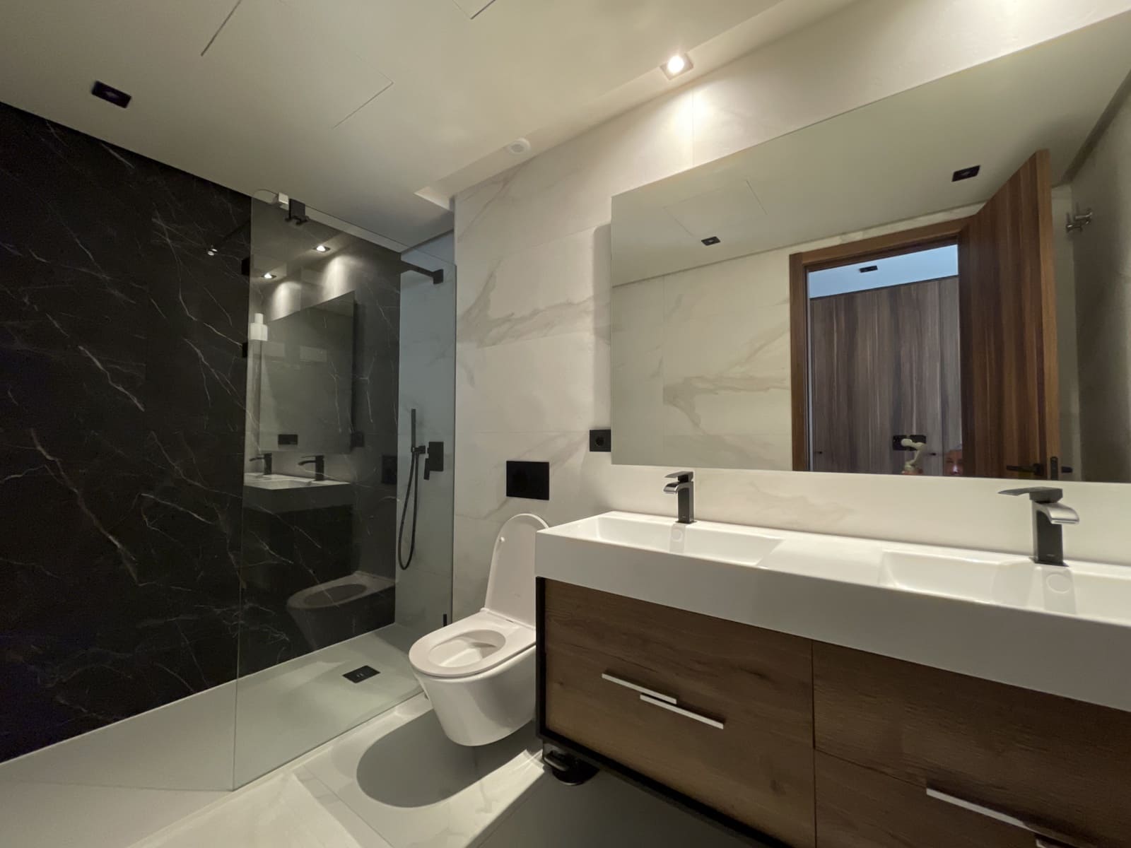 3 quarto Apartamento para arrendar em San Pedro de Alcantara com piscina garagem - 4 500 € (Ref: 10029948)