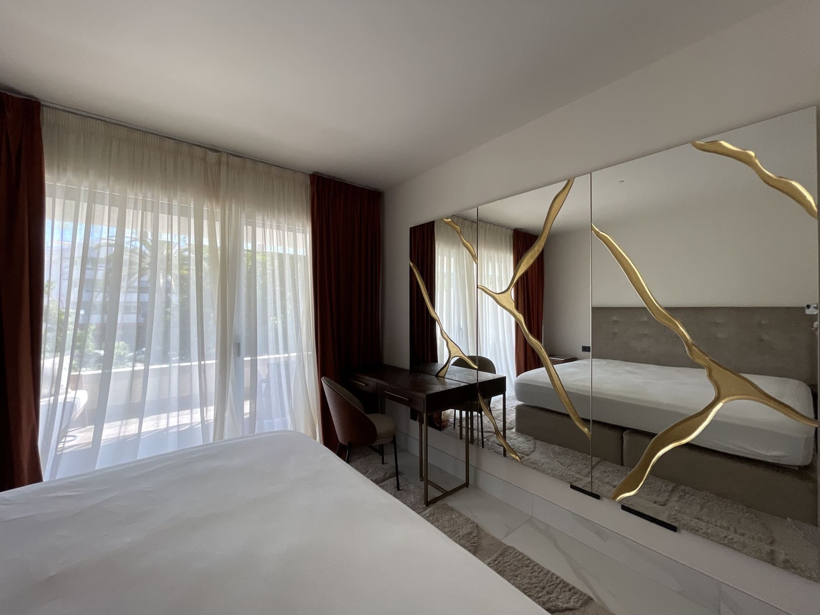 3 quarto Apartamento para arrendar em San Pedro de Alcantara com piscina garagem - 4 500 € (Ref: 10029948)