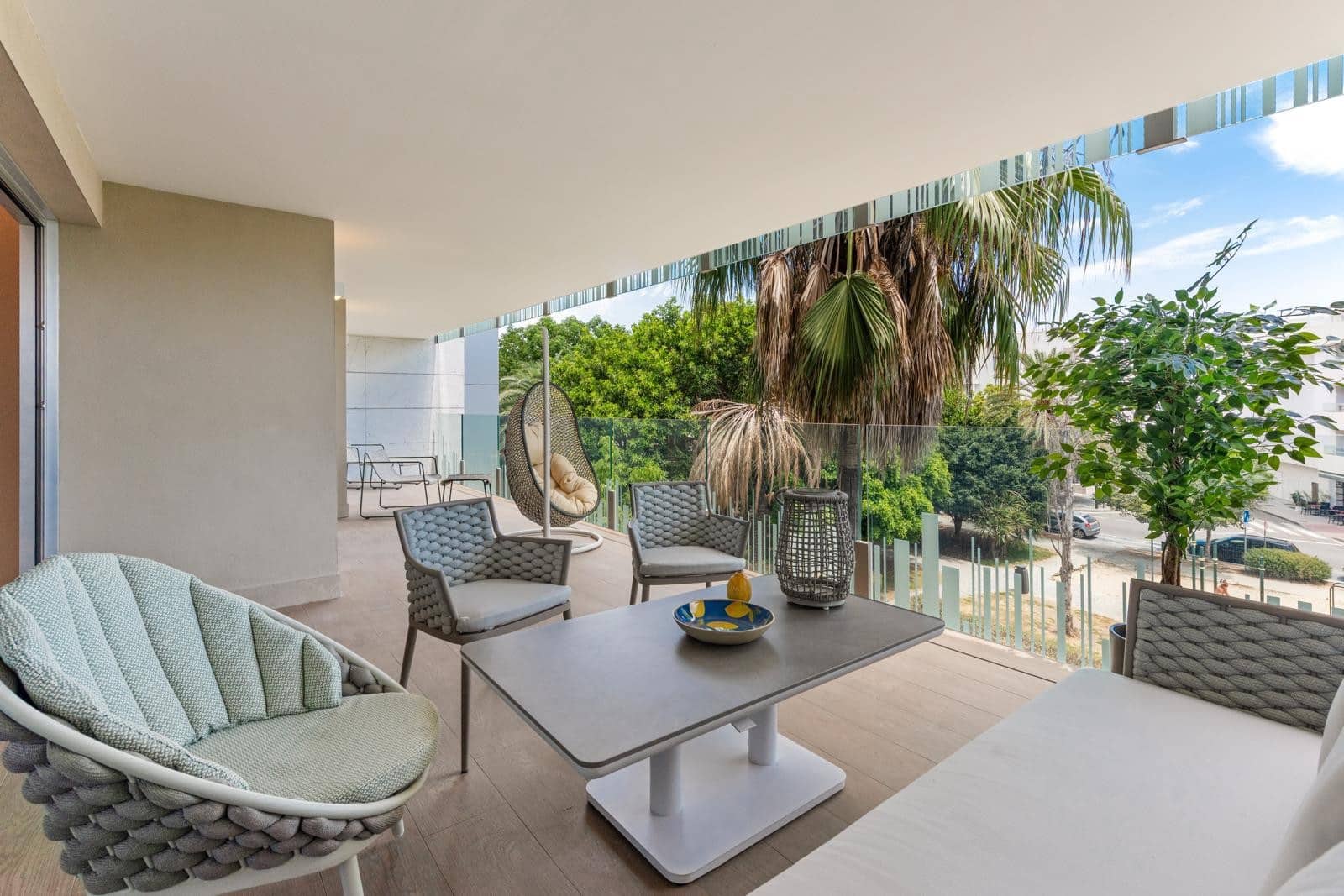 3 slaapkamer Appartement te huur in San Pedro de Alcantara met zwembad garage - € 5.000 (Ref: 10029948)