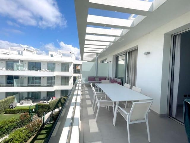 Penthouse de 3 chambres à louer à Bel-Air, Estepona - 3 200 € (Ref: 10029950)