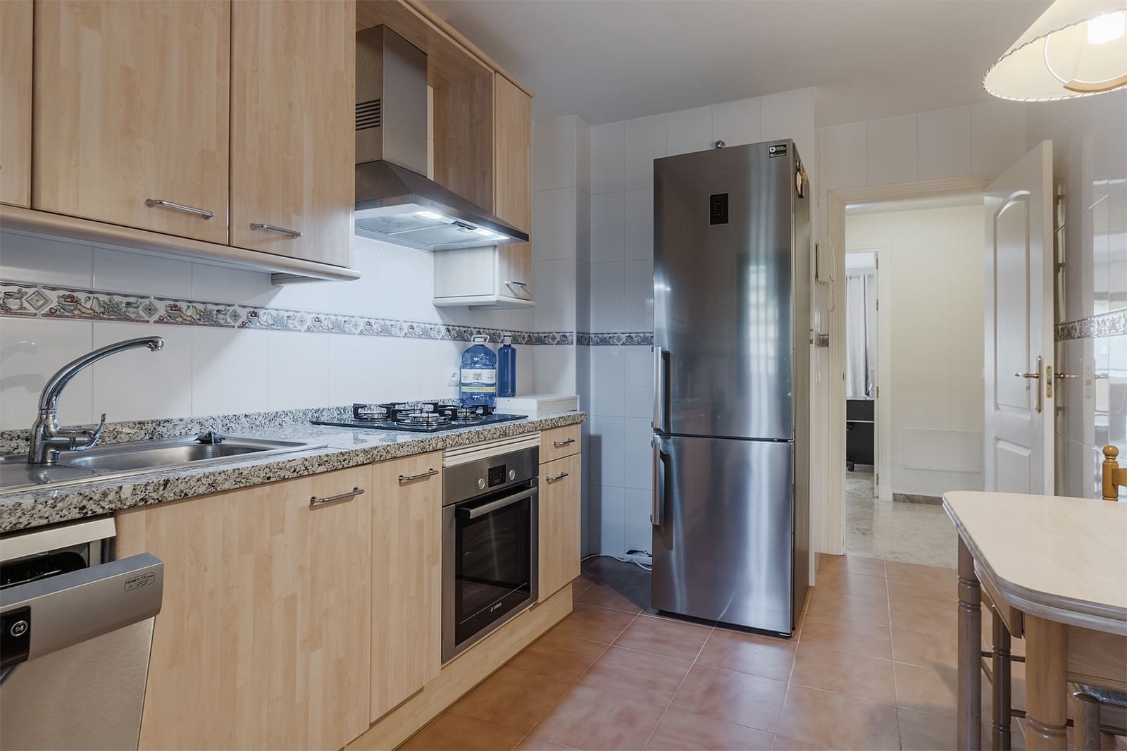 2 slaapkamer Appartement te huur in San Pedro de Alcantara met zwembad garage - € 2.500 (Ref: 10029951)