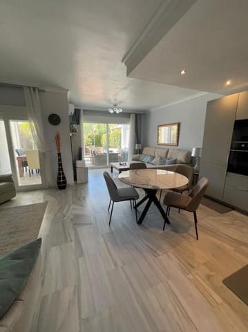 4 Zimmer Haus zu vermieten in Puerto Banus, Marbella mit Pool Garage - 3.500 € (Ref: 10031395)