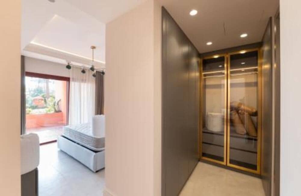 Apartamento de 3 habitaciones en Guadalmansa en alquiler con piscina garaje - 6.000 € (Ref: 10031396)