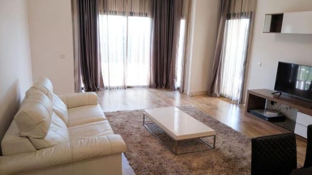 2 bedroom Apartment for rent in Los Arqueros - Puerto del Almendro, Benahavís with pool garage - € 2,750 (Ref: 10033493)