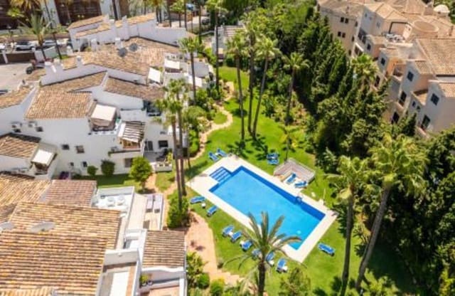 2 makuuhuone Huoneisto vuokrattavana paikassa Puerto Banus, Marbella - 3 500 € (Ref: 10033494)