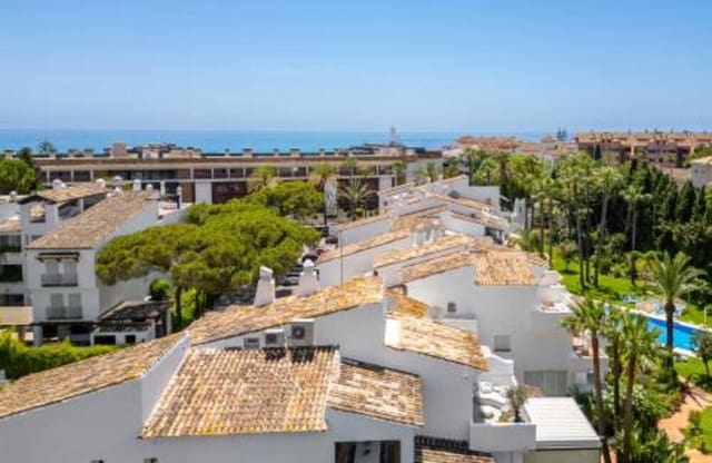 2 makuuhuone Huoneisto vuokrattavana paikassa Puerto Banus, Marbella - 3 500 € (Ref: 10033494)
