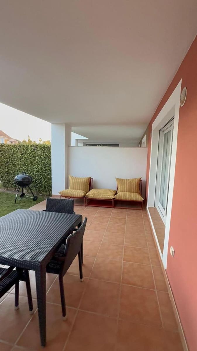 2 slaapkamer Appartement te huur in El Paraiso met zwembad garage - € 2.300 (Ref: 10034840)
