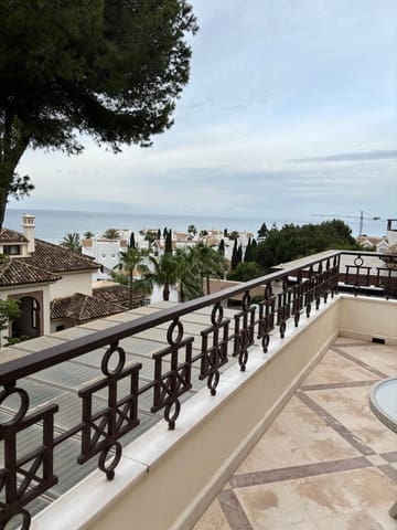Penthouse de 4 chambres à louer à Alicate, Marbella avec piscine garage - 18 000 € (Ref: 10034841)