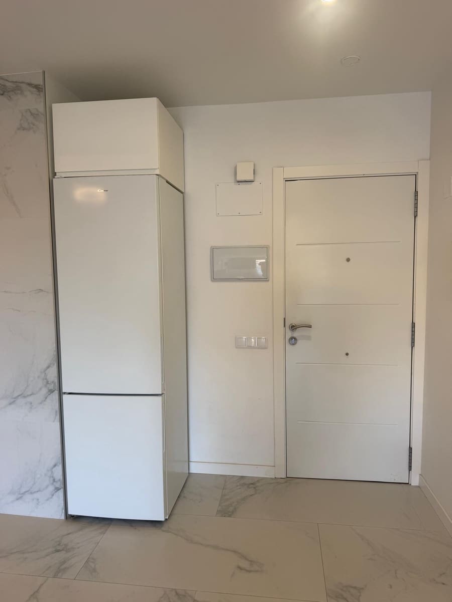 1 bedroom Apartment for rent in Marbella with pool garage - € 2,000 (Ref: 10038646)