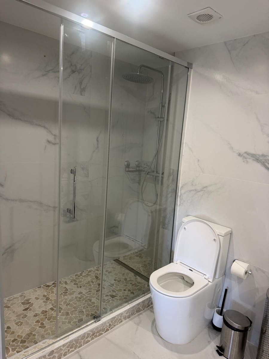 1 bedroom Apartment for rent in Marbella with pool garage - € 2,000 (Ref: 10038646)