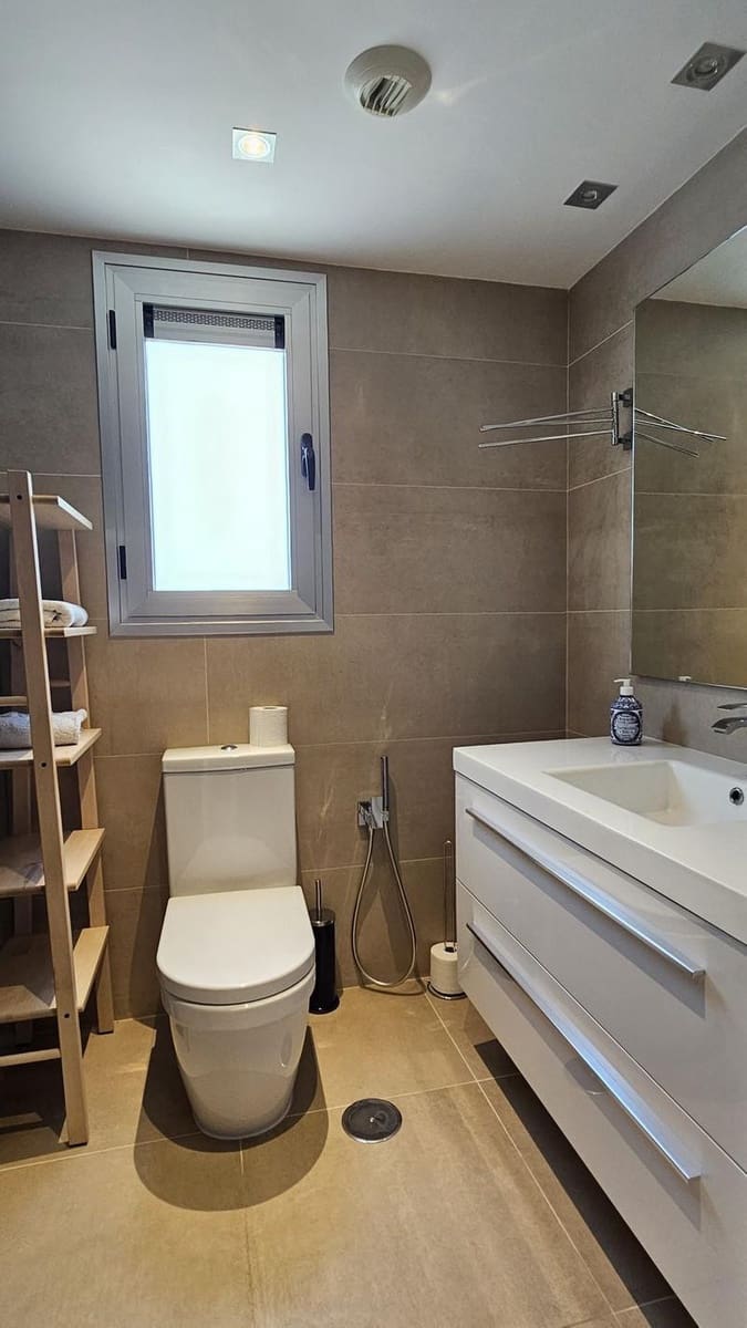 3 Zimmer Apartment zu vermieten in San Pedro de Alcantara mit Pool Garage - 3.300 € (Ref: 10040296)