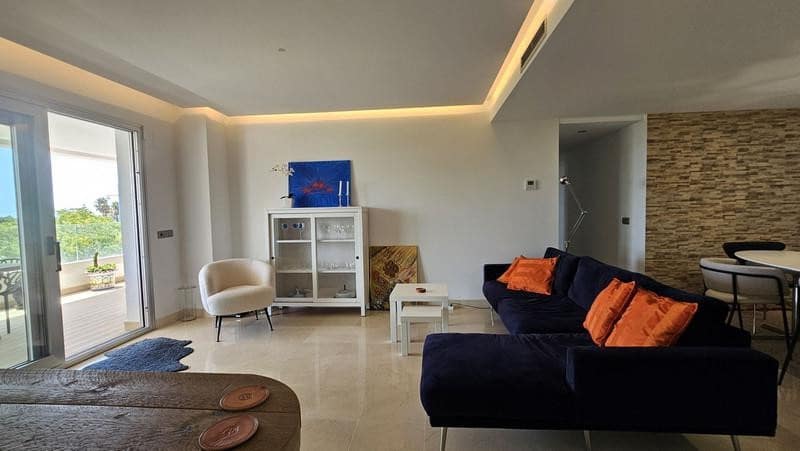 3 Zimmer Apartment zu vermieten in San Pedro de Alcantara mit Pool Garage - 3.300 € (Ref: 10040296)