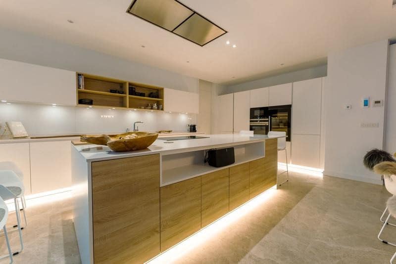 3 slaapkamer Villa te huur in Cancelada met zwembad garage - € 8.000 (Ref: 10040297)