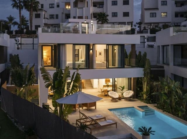 6 bedroom Villa for rent in La Concha - Resina Golf, Estepona with pool garage - € 10,000 (Ref: 10042437)
