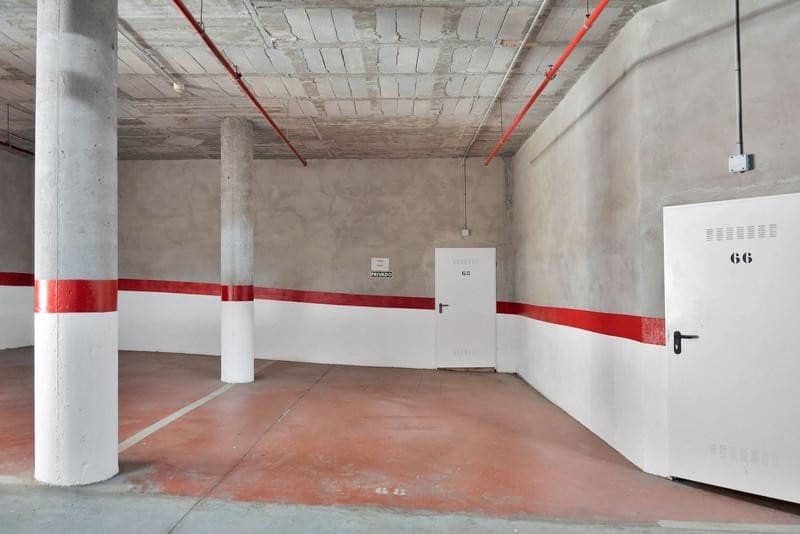 2 soveværelse Penthouse til leje i Nueva Andalucia med swimmingpool garage - € 3.800 (Ref: 10042438)