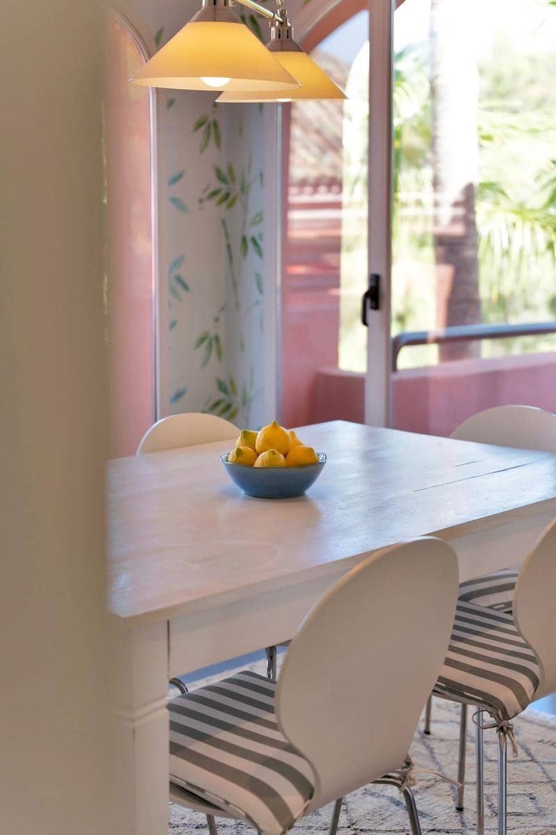 2 soveværelse Penthouse til leje i Nueva Andalucia med swimmingpool garage - € 3.800 (Ref: 10042438)