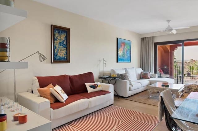 2 soveværelse Penthouse til leje i La Dama de Noche - La Alzambra, Marbella med swimmingpool garage - € 3.800 (Ref: 10042438)
