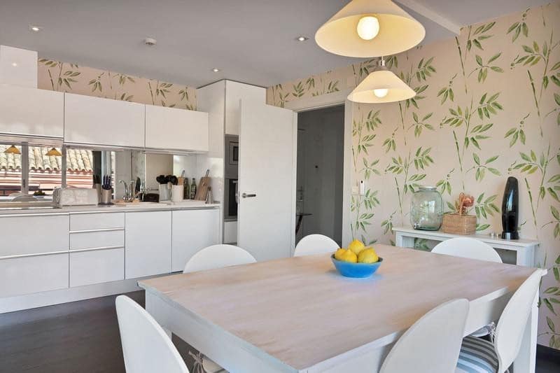 2 soveværelse Penthouse til leje i Nueva Andalucia med swimmingpool garage - € 3.800 (Ref: 10042438)