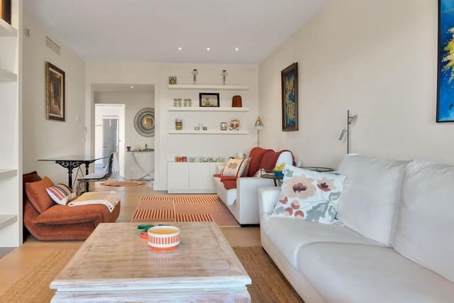 2 soveværelse Penthouse til leje i La Dama de Noche - La Alzambra, Marbella med swimmingpool garage - € 3.800 (Ref: 10042438)
