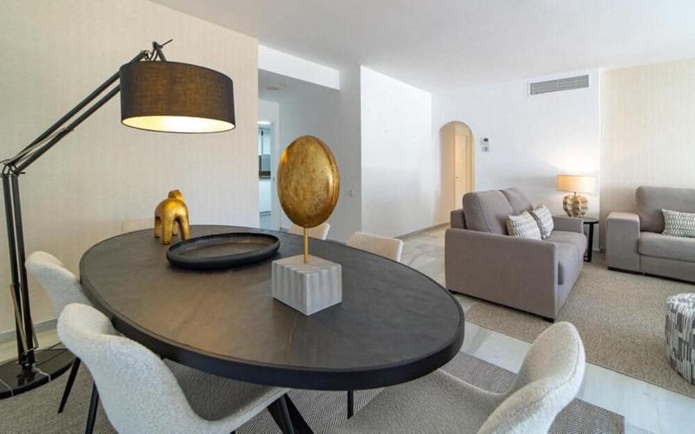 2 makuuhuone Huoneisto vuokrattavana paikassa Marbella mukana uima-altaan 
autotalli - 4 750 € (Ref: 10044380)