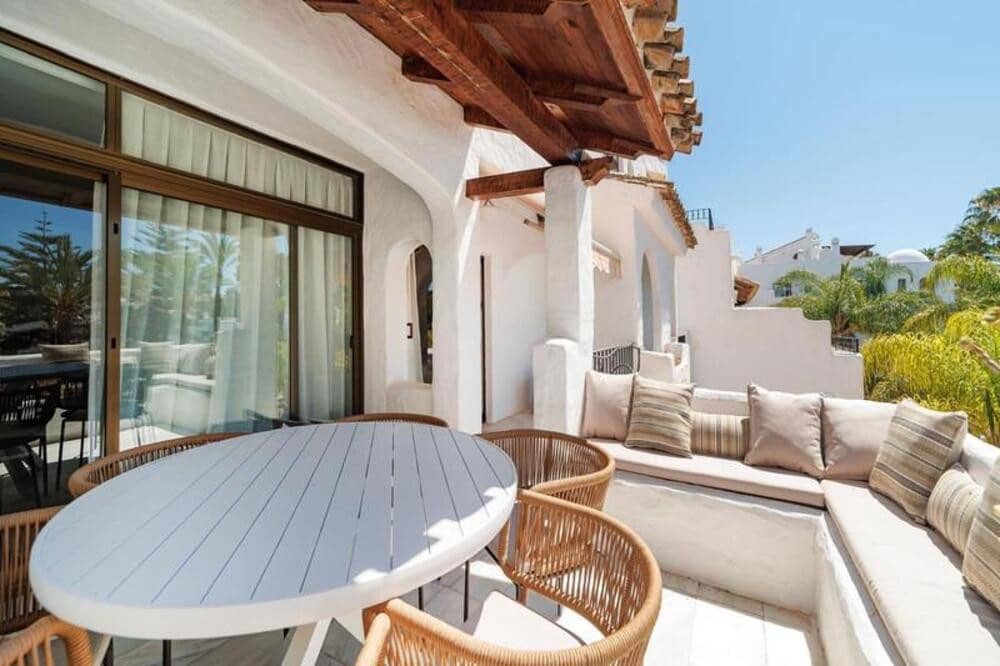 2 makuuhuone Huoneisto vuokrattavana paikassa Marbella mukana uima-altaan 
autotalli - 4 750 € (Ref: 10044380)