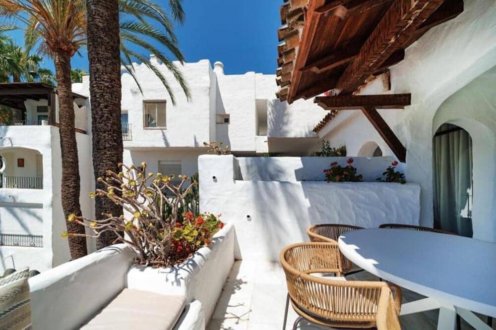 2 makuuhuone Huoneisto vuokrattavana paikassa Marbella mukana uima-altaan 
autotalli - 4 750 € (Ref: 10044380)